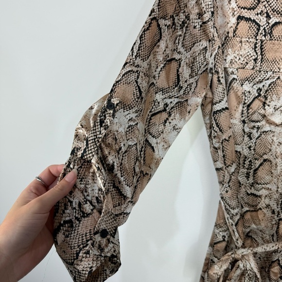 BB Dakota Python Print Shirt Dress Reptile Snakeskin Button Down Midi Dress Tan - Picture 4 of 8